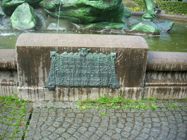 Stuhlmannbrunnen!