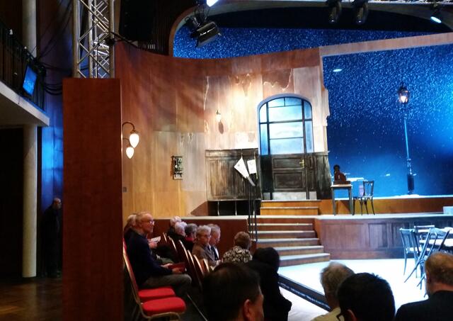 Hautnah war die Bühne