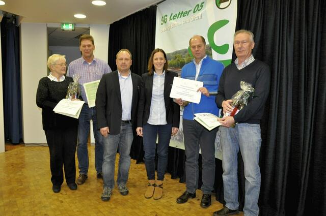 Eine Ehrung für 50 Jähriges Jubiläum gab es auch vom Regionssportbund