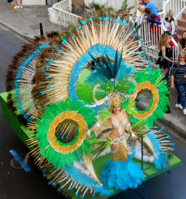 2. Preis (Dama de Honor)