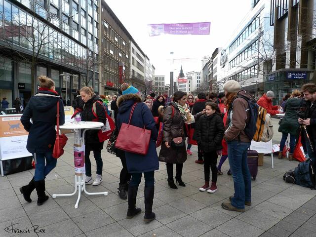 Beim Equal Pay Day-Stand war ein Kommen und Gehen.