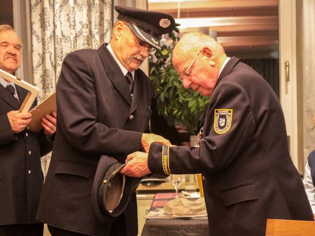 Ernennung von Adolf Aidelsburger zum Ehrenvorsitzenden | Foto: Andreas S. Köhler