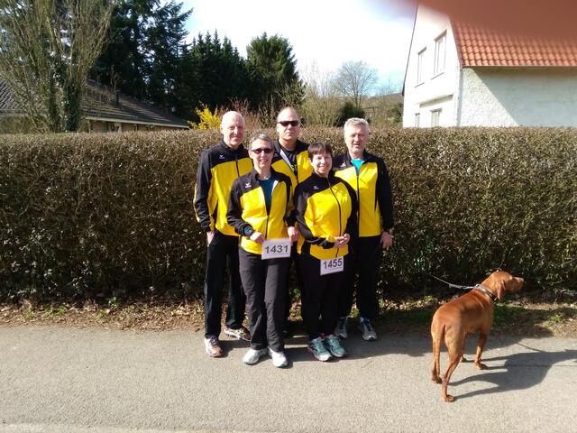 Post Lehrte: Wolfgang, Annegret, Reiner, Christine und Jürgen