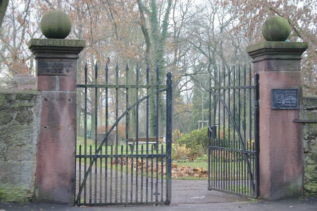 Eingang zum Annapark