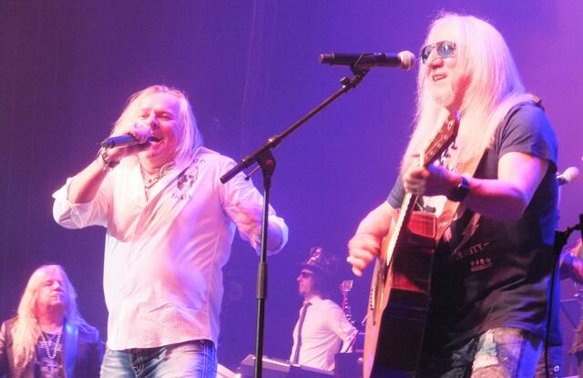 li. Bernie Shaw und re. Mick Box