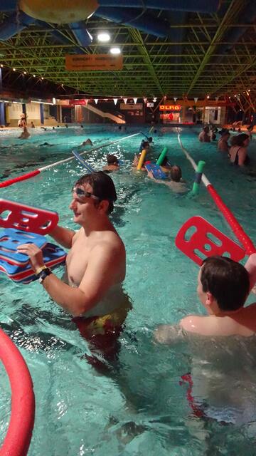 Platz 11 - Training mit Brett und Poolnudel, (Krafttraining) (14 Stimmen) | Foto: DLRG Ortsgruppe Nidda e.V.