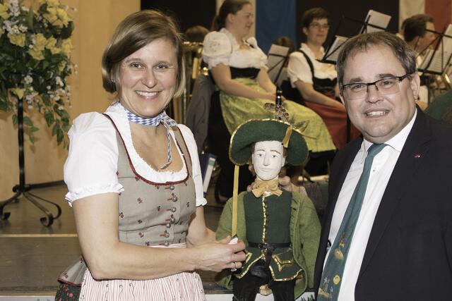 (c) FS eventfoto - 20. Kissinger Starkbierfest 2017 -  MdL Dr. Simone Strohmayr und SPD Unterbezirksvorsitzender Bernd Bante