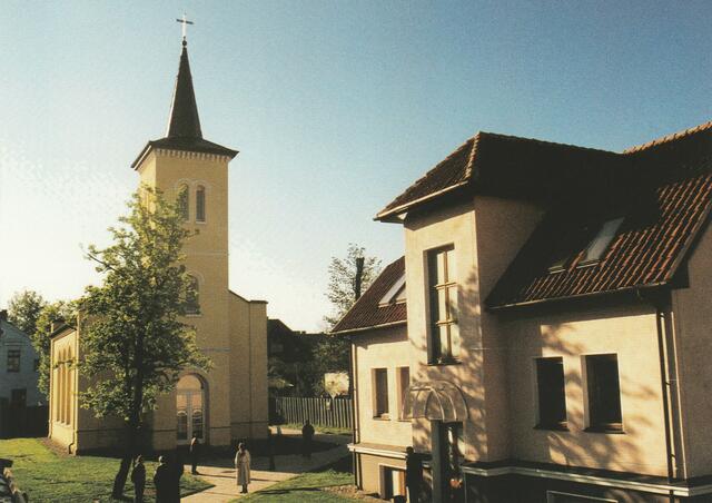 Salzburger Kirche und Diakoniezentrum "Haus Salzburg" in Gumbinnen | Foto: (c) Manfred Perrey