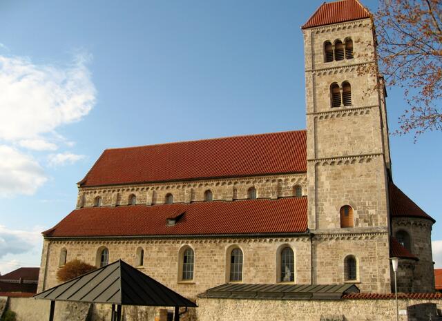 Basilika St. Michael, (BASILIKA MINOR), ein Baudenkmal von nationaler Bedeutung.