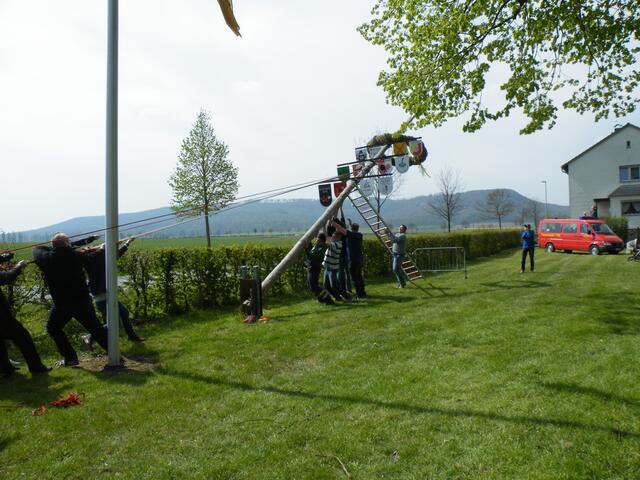11. dto. ; mit "Leiterunterstützung".
