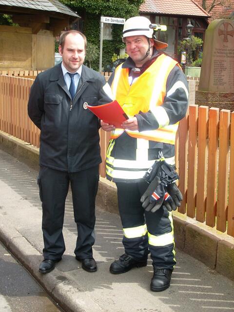von links: Wehrführer Michael Ott und Stellvertretender Wehrführer Niki Seip