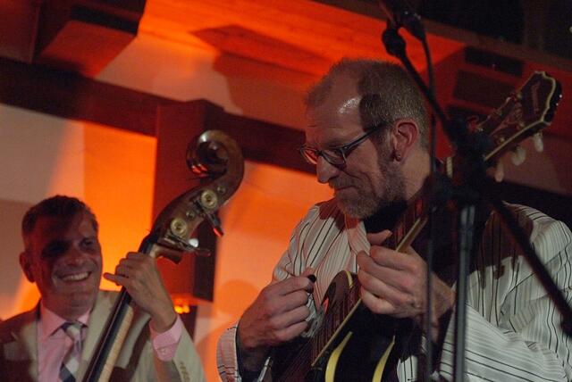 Brackstedter Mühlenkonzert. Veranstalter: Ehme de Riese. Mit Jörg Seidel (voc, git), Larry Fuller (piano), Martin Pizzarelli (baß), David Rose (voc) und Martin Blohm als Organisator und natürlich an der Mundharmonika.