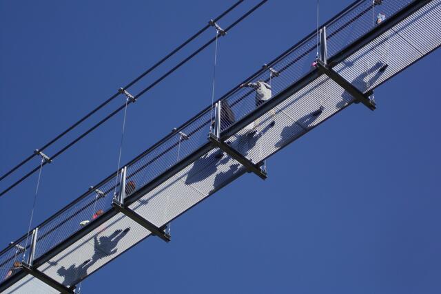 Schattenspiele.