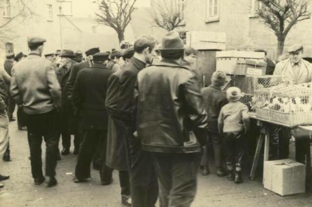 Taubenmarkt in Kölleda 1972