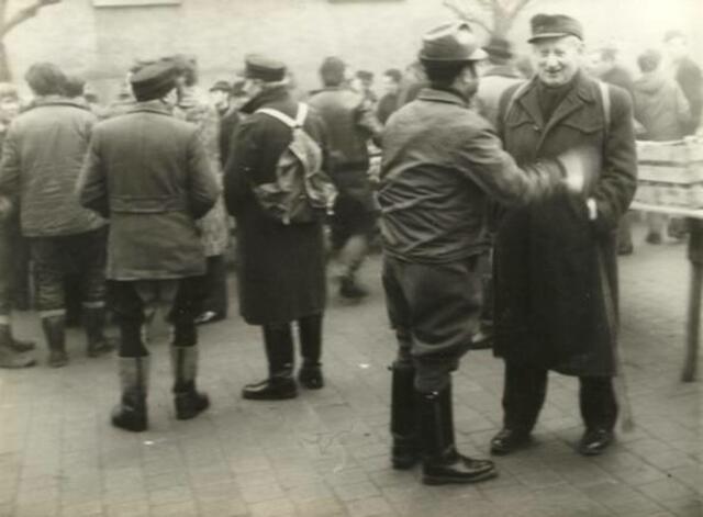 Taubenmarkt in Kölleda 1972