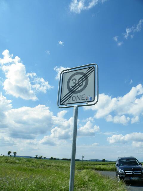 3. Das Schild aus der Gegenperspektive.