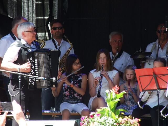 JUGENDBRASSBAND BAD WILDUNGEN, N´AWLINS BRASS BAND und GASTMUSIKER
