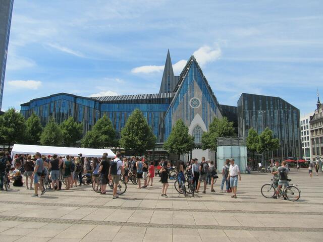 Das Paulinum – Aula und Universitätskirche St. Pauli ist ein Gebäude der Universität