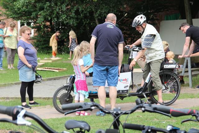 Besonders die Rundfahrten im Lastenrad waren bei den Kindern der Renner! | Foto: Zehntfest-Events