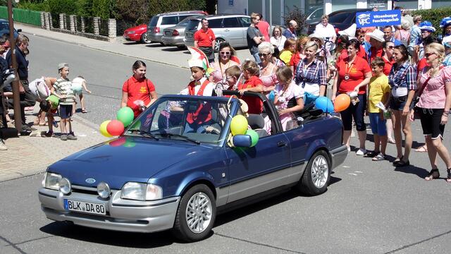 Der Festumzug zum 70.zigsten Jubiläum des Nebraer Carnevals Verein / 2.6.2017 !