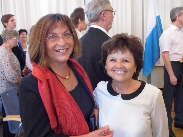 Gerda Fleig BSK und Claudia Nickl, Vorsitzende des Augsburger Behinderten Beirates
