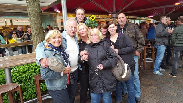 Gosch darf nicht fehlen.