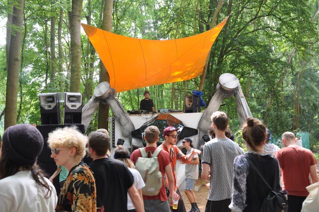 Impressionen vom SNNTG FESTIVAL - SNNTG ist Musik, SNNTG ist Kunst, SNNTG ist Kultur.