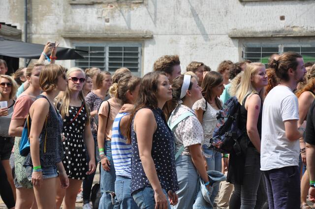 Impressionen vom SNNTG FESTIVAL - SNNTG ist Musik, SNNTG ist Kunst, SNNTG ist Kultur.