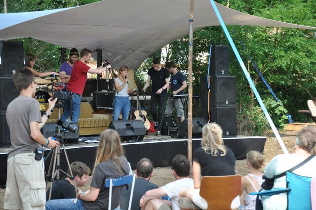 Impressionen vom SNNTG FESTIVAL - SNNTG ist Musik, SNNTG ist Kunst, SNNTG ist Kultur.