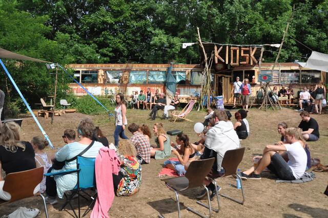 Impressionen vom SNNTG FESTIVAL - SNNTG ist Musik, SNNTG ist Kunst, SNNTG ist Kultur.