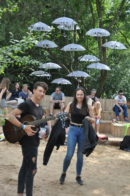 Impressionen vom SNNTG FESTIVAL - SNNTG ist Musik, SNNTG ist Kunst, SNNTG ist Kultur.