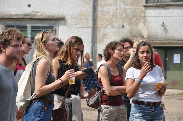 Impressionen vom SNNTG FESTIVAL - SNNTG ist Musik, SNNTG ist Kunst, SNNTG ist Kultur.