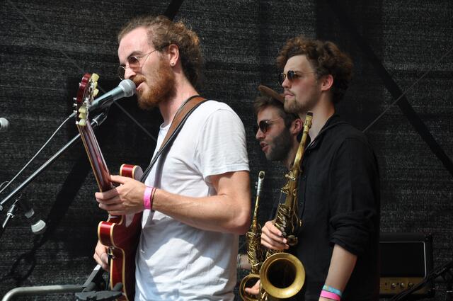 Impressionen vom SNNTG FESTIVAL - SNNTG ist Musik, SNNTG ist Kunst, SNNTG ist Kultur.