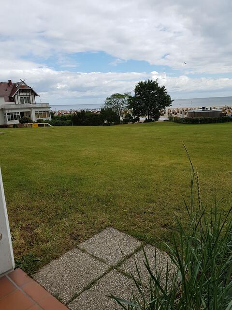 Aussicht von der Terrasse zur Ostsee
