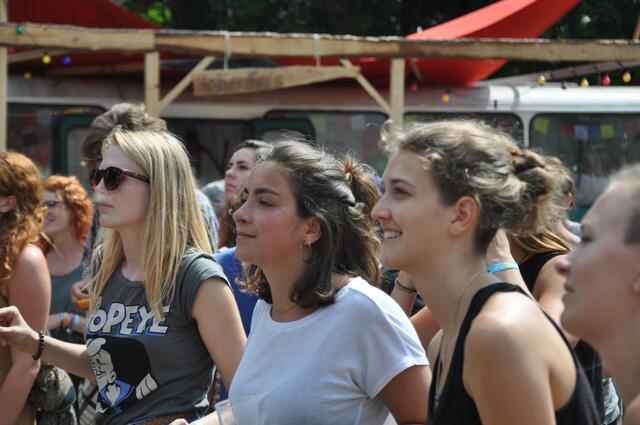 Impressionen vom SNNTG FESTIVAL - SNNTG ist Musik, SNNTG ist Kunst, SNNTG ist Kultur.