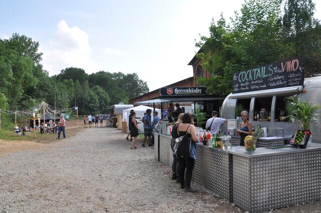 Impressionen vom SNNTG FESTIVAL - SNNTG ist Musik, SNNTG ist Kunst, SNNTG ist Kultur.