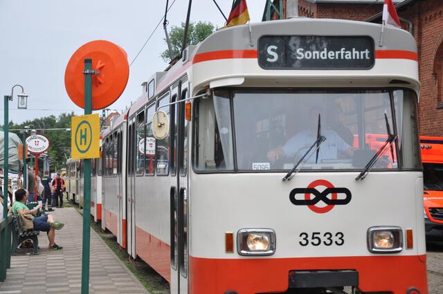 Impressionen vom SNNTG FESTIVAL - SNNTG ist Musik, SNNTG ist Kunst, SNNTG ist Kultur.