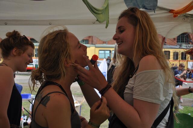 Impressionen vom SNNTG FESTIVAL - SNNTG ist Musik, SNNTG ist Kunst, SNNTG ist Kultur.