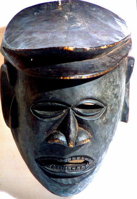 Nepal mit engl. mütze