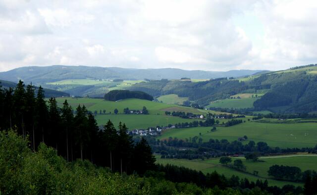 Blick vom Strücker Stein nördlich von Assinghausen