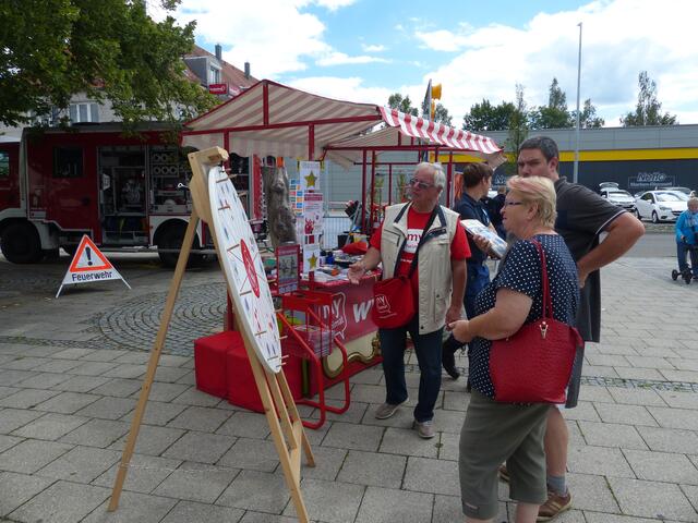 Glücksrad am myheimat-Stand mit Mitarbeiter Klaus Gendner