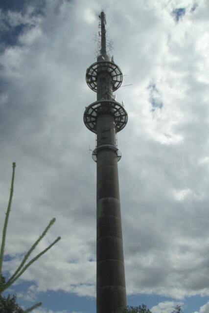 Der Funkturm auf dem Bollerberg (Teilansicht).