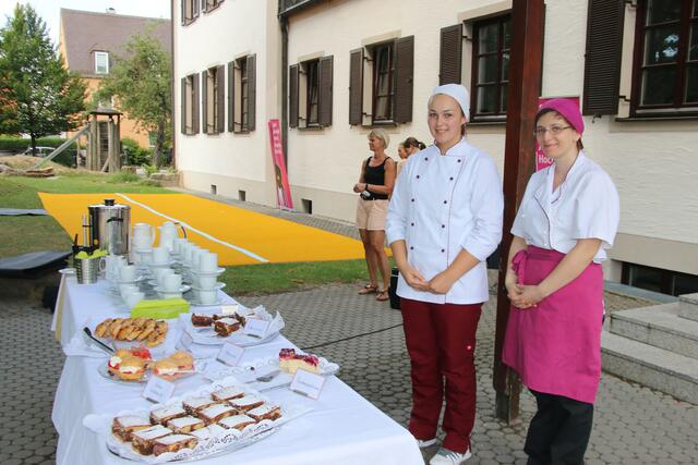 Für die Verpflegung beim Sommerfest sorgte das Team der Küche des Katholischen Kinderheims.