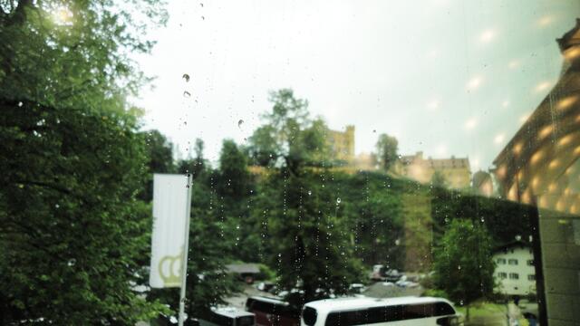Schloss Hohen-Schwangau im Regen