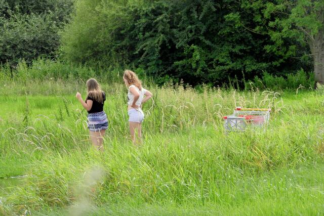 Diese beiden Mädchen hatten ihren Spaß