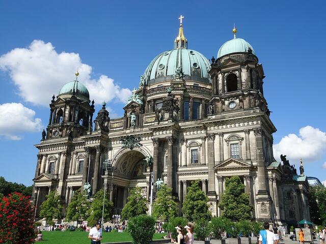 Berliner Dom &gt; pixabay.com/de/berliner-dom-berlin-alt-geb%C3%A4ude-212263/ | Foto: wie vor