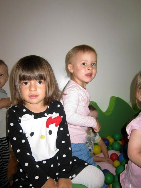 Wir weihen unser neues Bällebad ein!