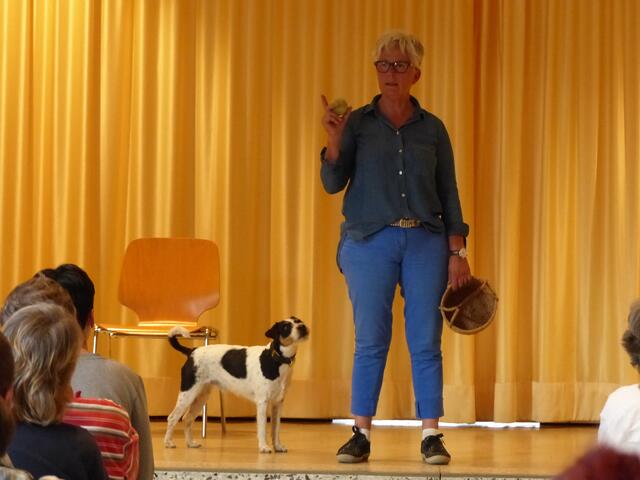 Wiltrud Remstedt und Percy ... das Team