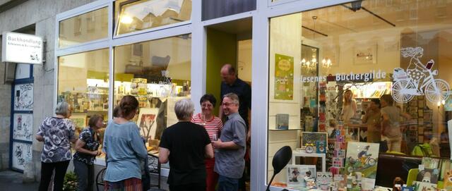 Pause vor Erlesens & Büchergilde in Mainz