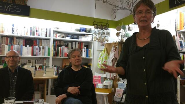 Begrüßung von Ursula Lewis